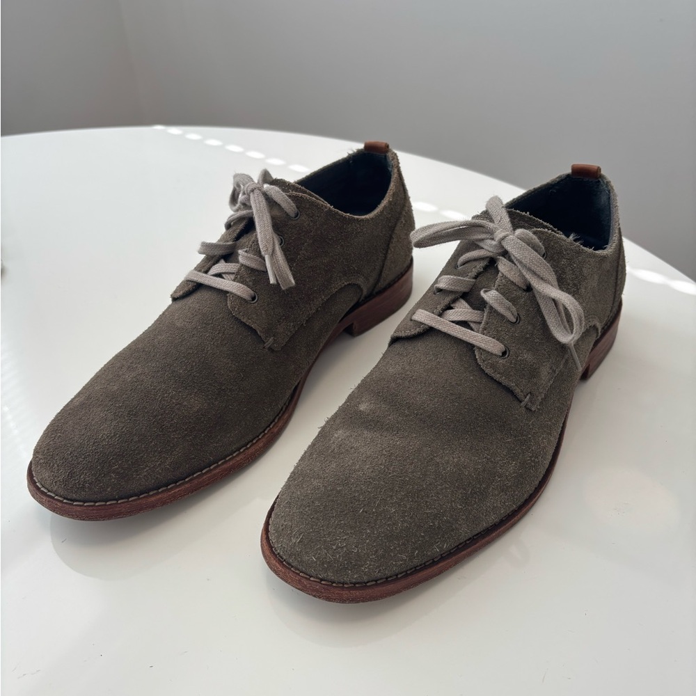 Men's Cole Haan Suede Oxford Dress Shoes (Gray, 9.5 US)